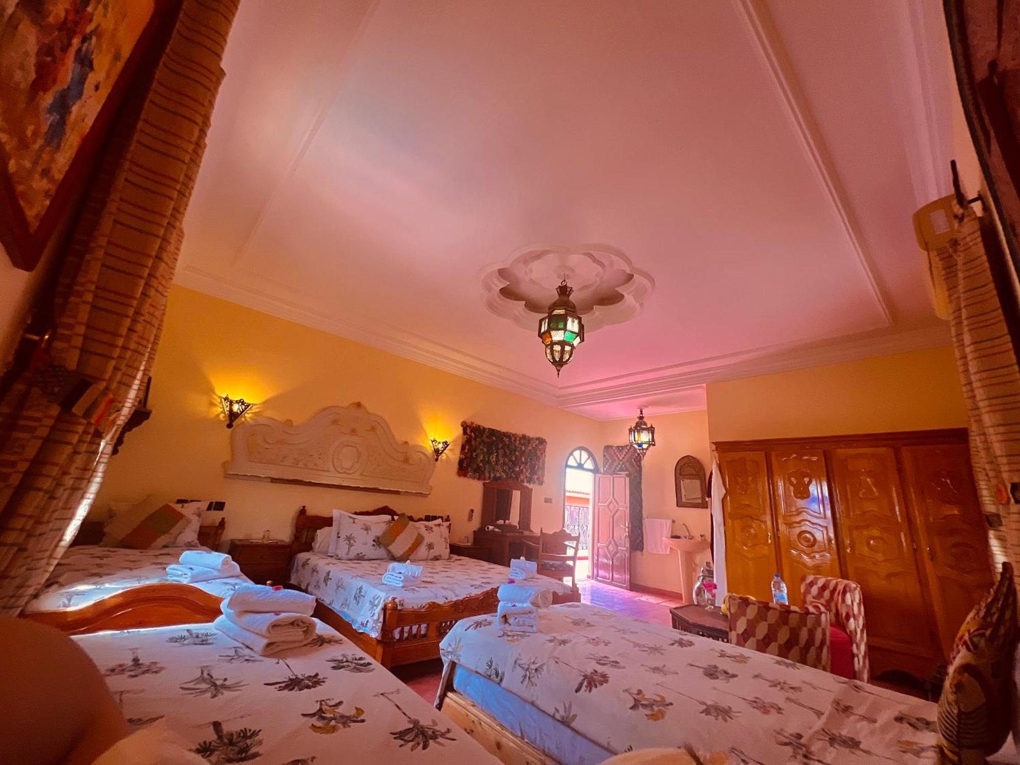 Riad Le Petit Jardin Загора Экстерьер фото