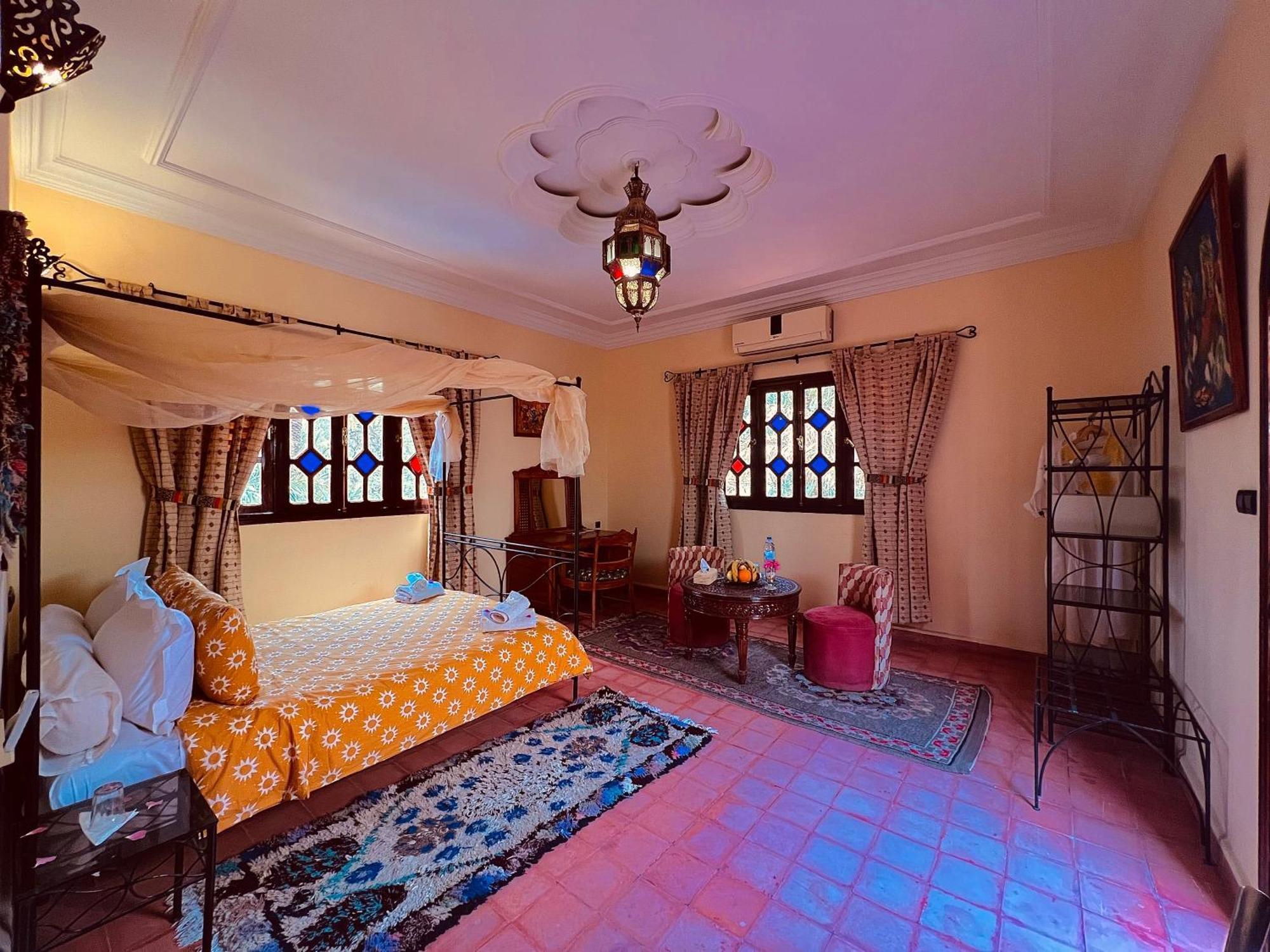 Riad Le Petit Jardin Загора Экстерьер фото